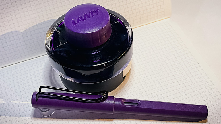 Lamy Dark Lilac ink and Safari fountain pen